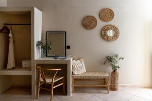 Noe Rooms In Center Of Tinos