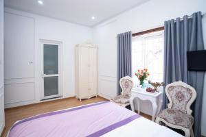 Hanoi 0riental Hotel and Travel