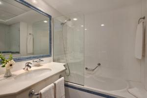 Double Room room in Hipotels Eurotel Punta Rotja Thalasso-Spa-Golf