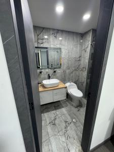 Apartamento centro comercial