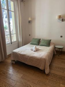 Villas Magnifique villa pieds dans l eau Saint Jean Cap Ferrat : photos des chambres