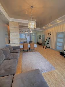 Аркадийский Дворец с Террасой в сердце Аркадии