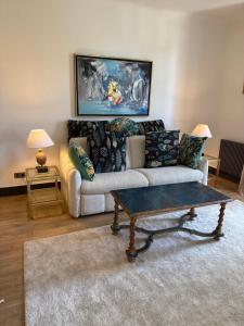 Villas Magnifique villa pieds dans l eau Saint Jean Cap Ferrat : photos des chambres