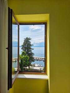 FIORE Seaview Rooms - Premium Location