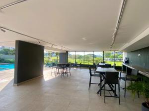 The Sapphire Light - Studio Apartment