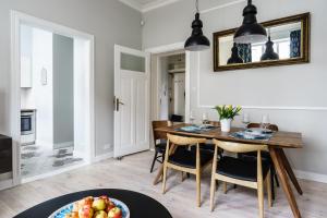 Sanhaus Apartments - NADMORSKI - Apartament z parkingiem 2 minuty od deptaka i plaży