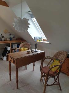 Lejlighed nær badesø