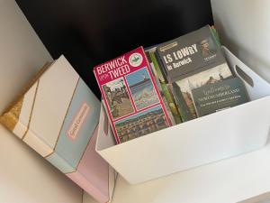 Me and You Sleeps 2 - Central Apartment in Berwick Northumberland