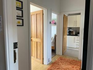 Me and You Sleeps 2 - Central Apartment in Berwick Northumberland