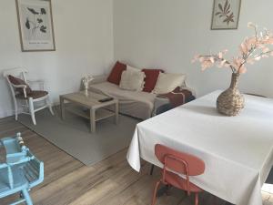 Ferme Cosy et Paisible au Bord de lEure