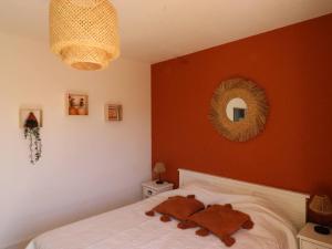 Appartements Appartement charmant a Royan - 4 pers, proche marche, balcon, ascenseur, equipements bebe - FR-1-738-13 : photos des chambres