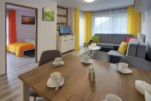 Przestronny Apartament Sun Seasons 24 w Szklarskiej Porębie z Widokiem na Góry by Noclegi Renters
