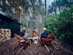 Bumblebee Cabin met privé sauna & vuurplaats