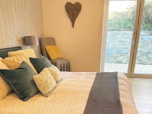 Stella Maris Freshwater East