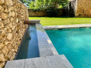 B&B / Chambres d'hotes Suites de Bruoux : photos des chambres