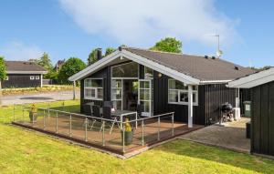 Holiday Home Pøt Strandby V Juelsminde Ix