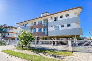 Apto 2 quartos, em otima localização - 0326