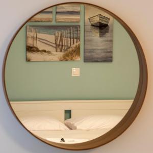 Bright TopFloor Apt with Terrace in Athens