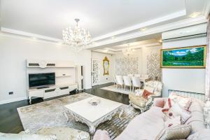 Stella Lux Apartment on Nizami str