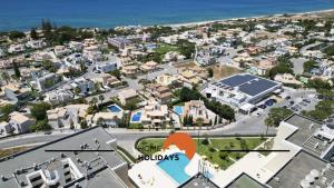 #283 Palmeira Gale by Home Holidays