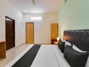 Super Collection O RBS Classic Stay Nacharam Mallapur Road