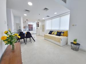 Harf2608A Peaceful 2br in Reem