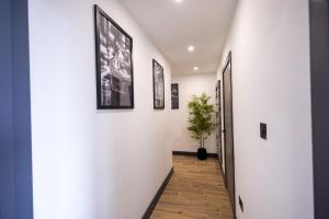 Brand-New Top-Floor Flat with Stunning Balcony & Parking