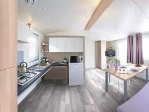 Campings Camping 4 etoiles - Piscine - eed0fi : photos des chambres
