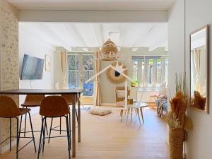 Maisons de vacances Le Balcon des Rois : photos des chambres