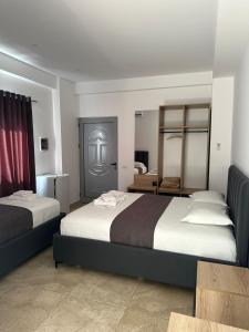 Hotel Esmerald Ksamil