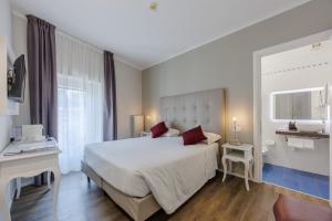 Small Double Room room in Hotel Degli Oleandri