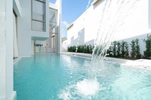 LuxPride 4BR Spacious Pool Villa for Group and Families