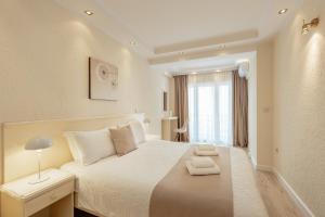 Studio with Sea View room in Porobić Apartments