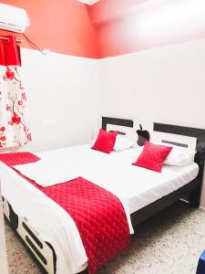 Hotel Jyothi Kumar Royal- Near Srikalahasti Temple