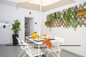 #171 Páteo 2 Flat by Home Holidays