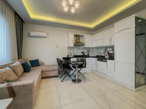 cosy flat, Kleopatra beach