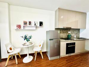 Studio VIP Luxury Masteries OCP1