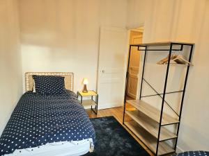 Appartements Charmant 3 pieces Rueil Malmaison coeur de ville : photos des chambres