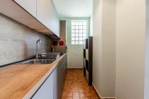 Portside Apartments