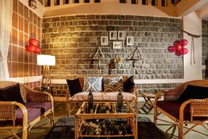 Rustic FarmPoolProjectorIFHA Nomination MMT