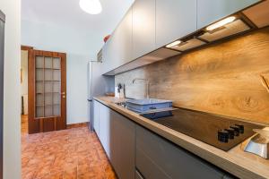 Portside Apartments