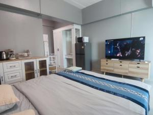 30m beachfront Seaview Jomtien beach high level seaside Thiantong condo