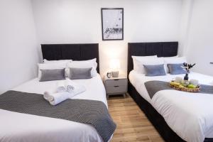 Modern Borehamwood Flat - 2 Min Walk to Station