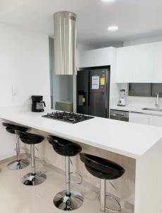 Hermoso apartamento con vista al mar