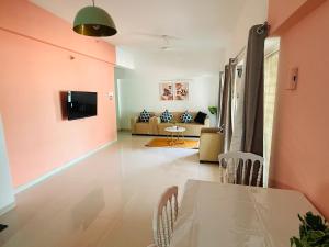 Fully Furnished Spacious Serviced Apartments by Abhibha Stays
