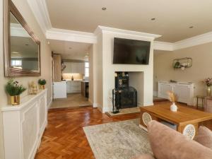 Meadow Manor And Spa