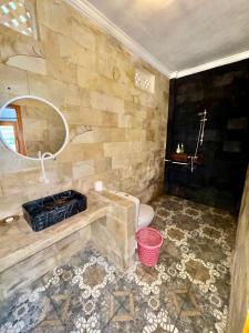 Phòng Deluxe Có Giường Cỡ King (Deluxe King Room)