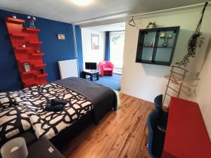 Cozy Studio - Industrial Design - Indoor & Outdoor Lounge