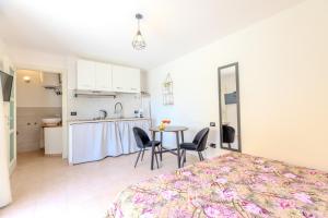 Splendido Monolocale con Giardino Olbia