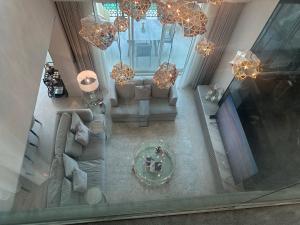 Pearl of the Marina Baywalk Penthouse